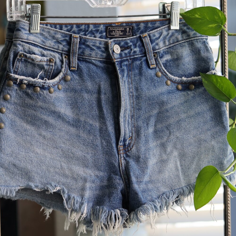 Abercrombie & Fitch Denim Shorts (Sz 26)